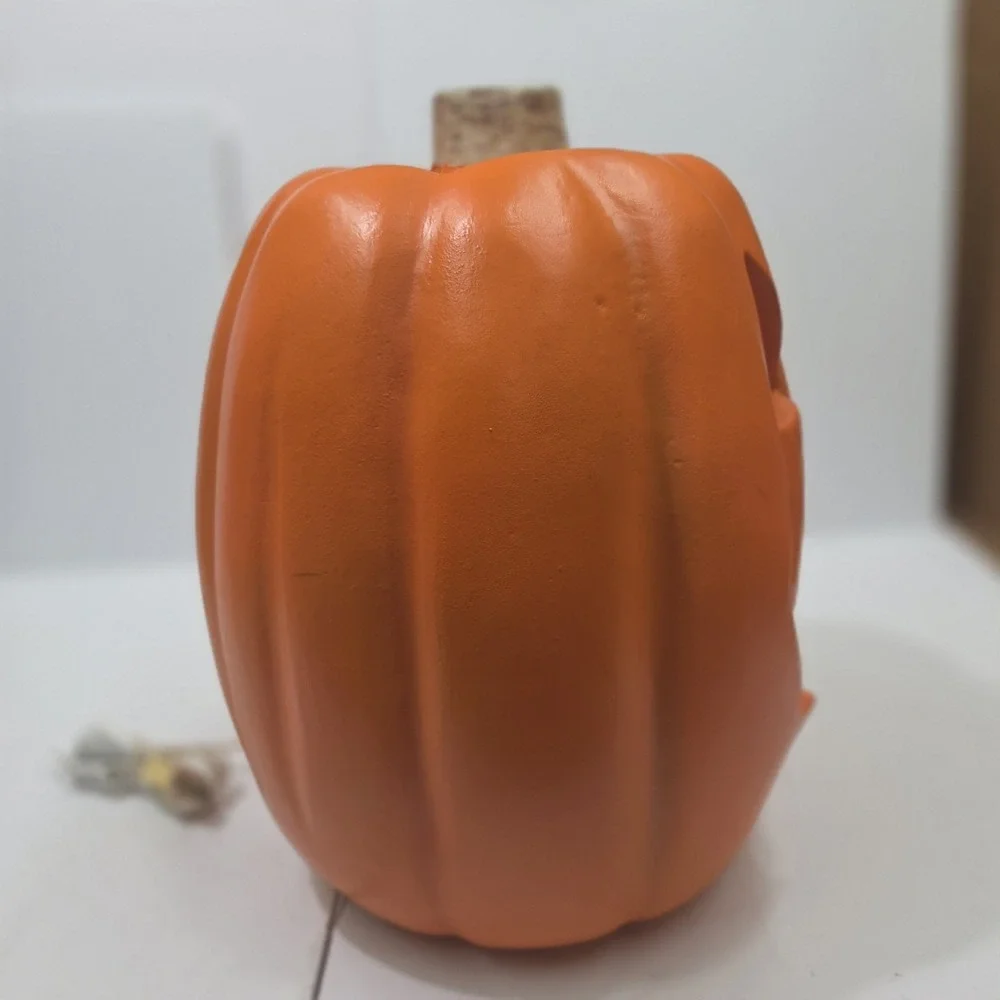 Vintage 1998 Paper Magic Group Jack O Lantern Blow Mold Light Up Pumpkin Lamp...